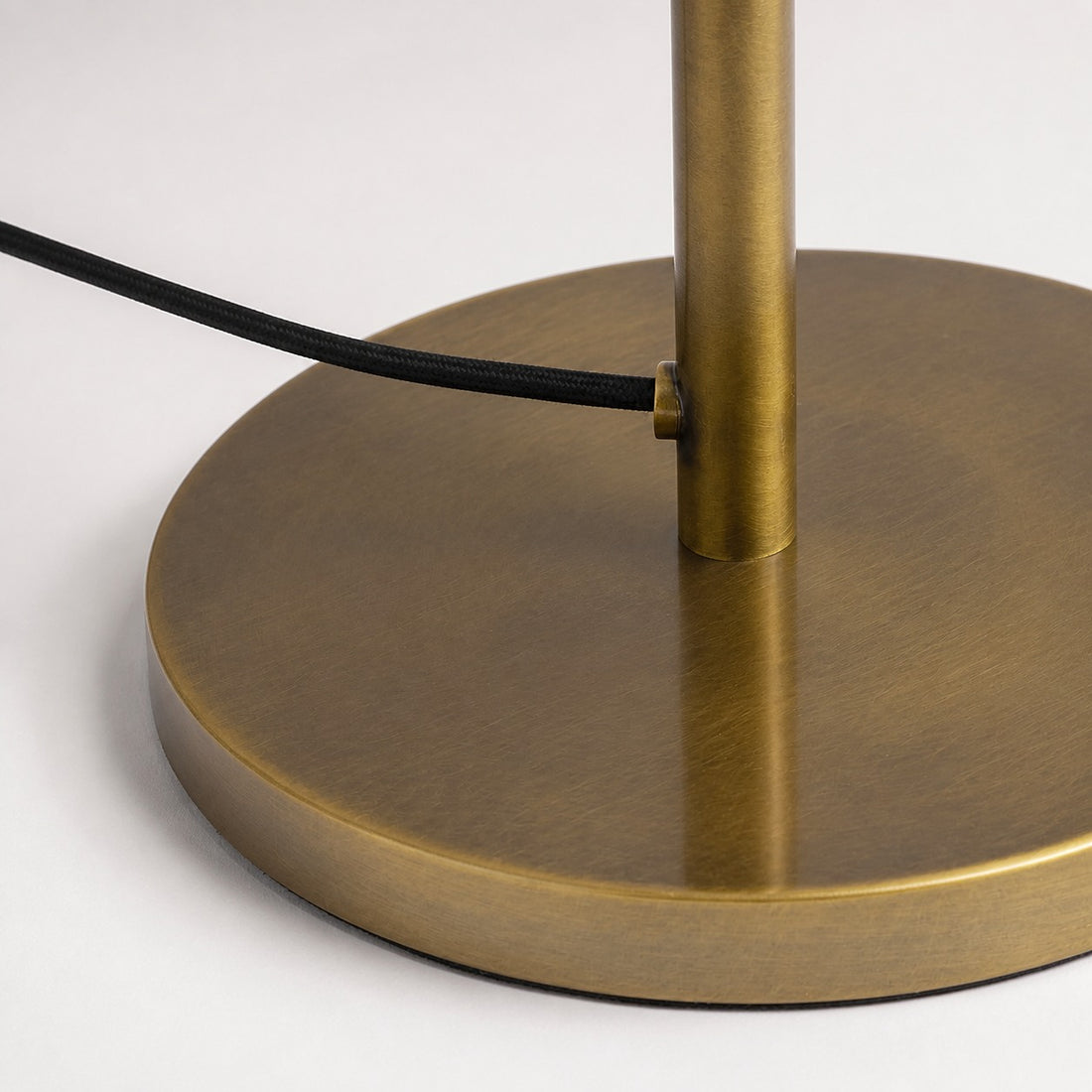 Rowan Articulating Floor Lamp - Adjustable Iron Design for Task Lighting