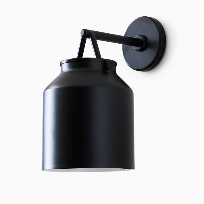 Hanton Minimalist Outdoor Wall Light - Matte Metal Industrial Sconce for Modern Spaces