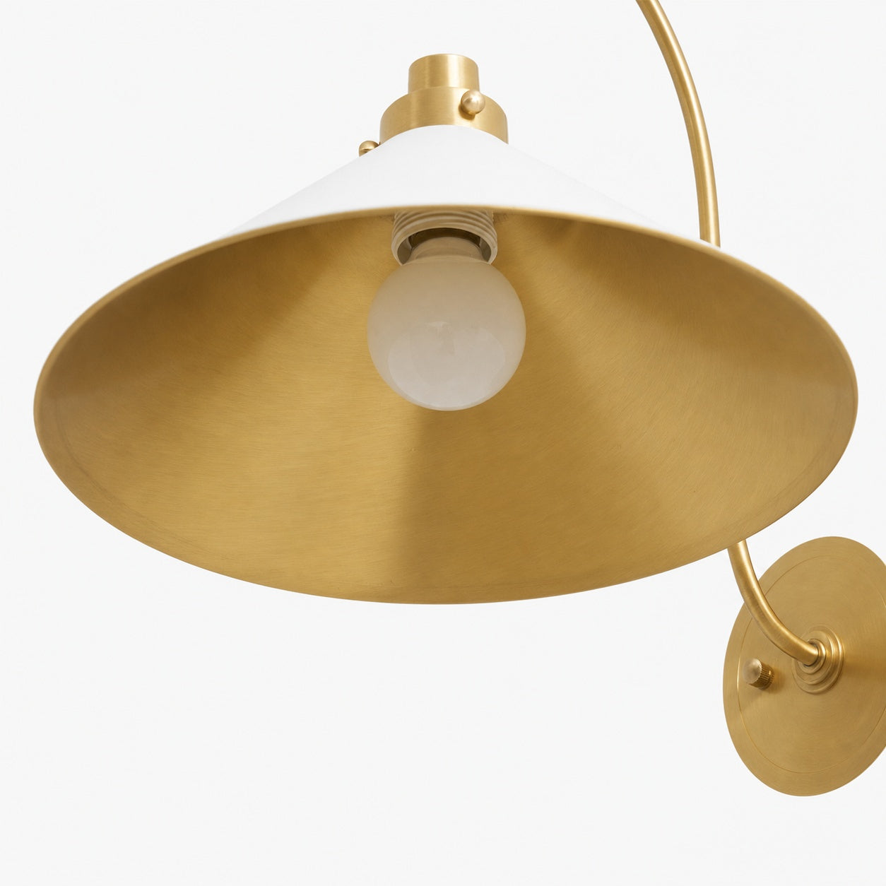 Ivoran Brass Gooseneck Wall Sconce - Curved Arm Dome Shade Light for Bedroom and Hallway