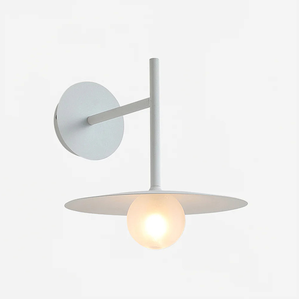 Vintage Top Hat Design Wall Scone