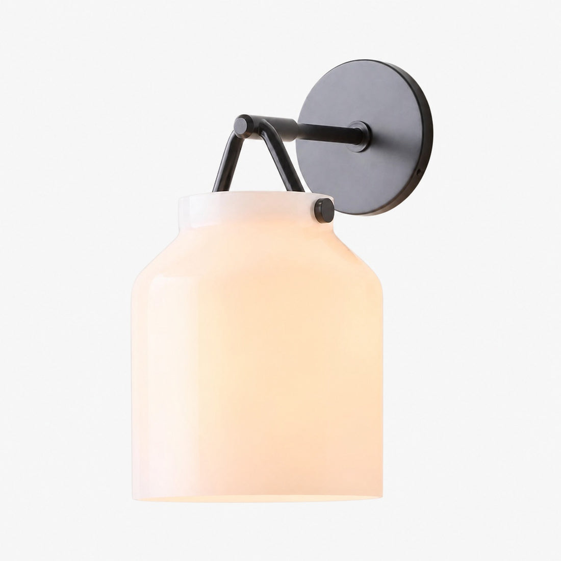 Hanton Modern Minimalist Brass and Glass Sconce – Damp Rated for Bathrooms