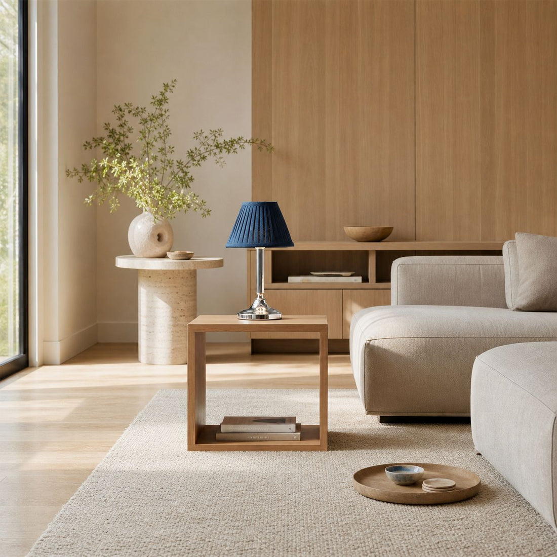 Trova Wireless Table Lamp with Sculptural Silhouette - Modern Portable Lighting for Living Rooms and Bedrooms