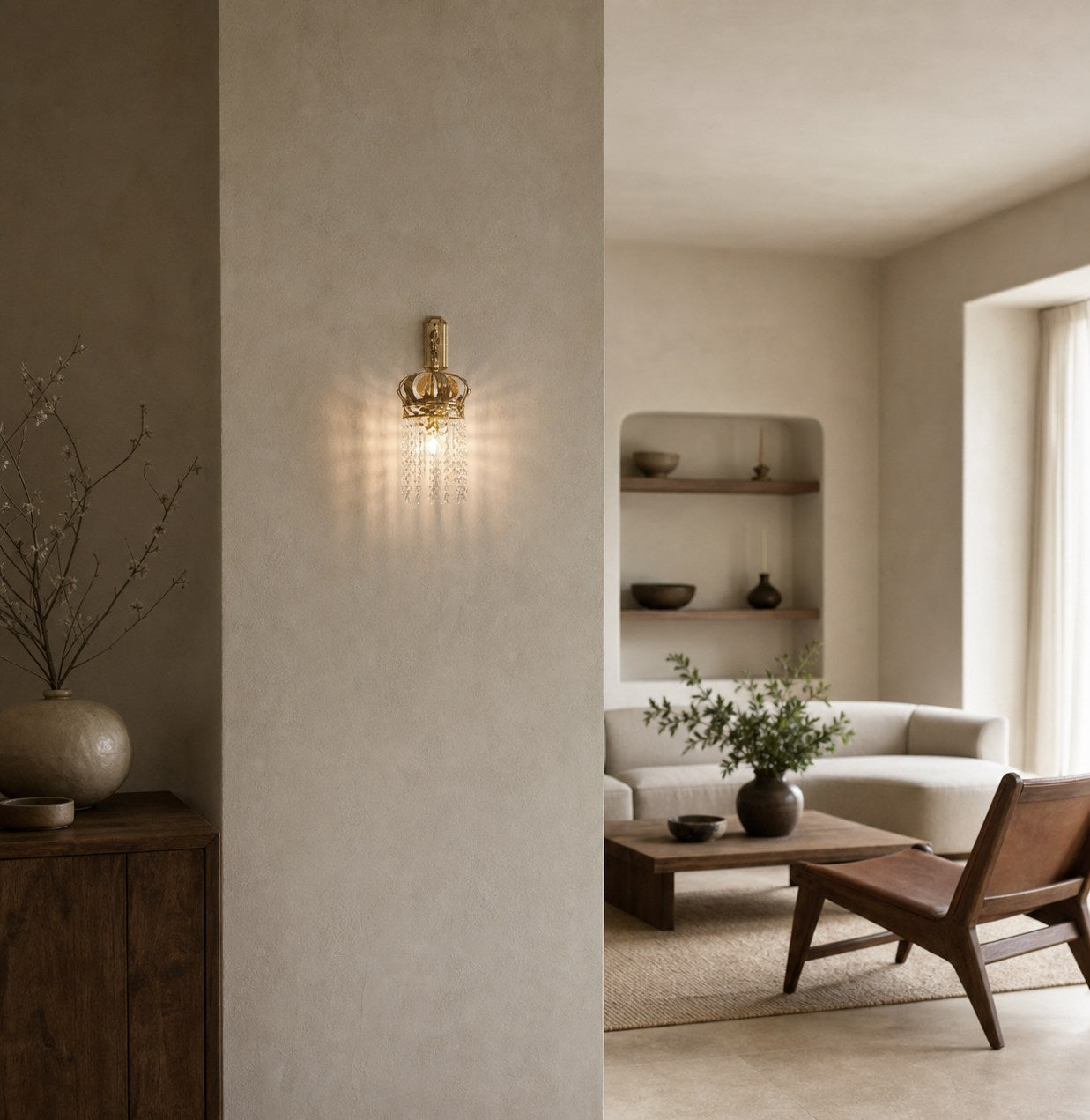 Timon Brass Crown Wall Lamp