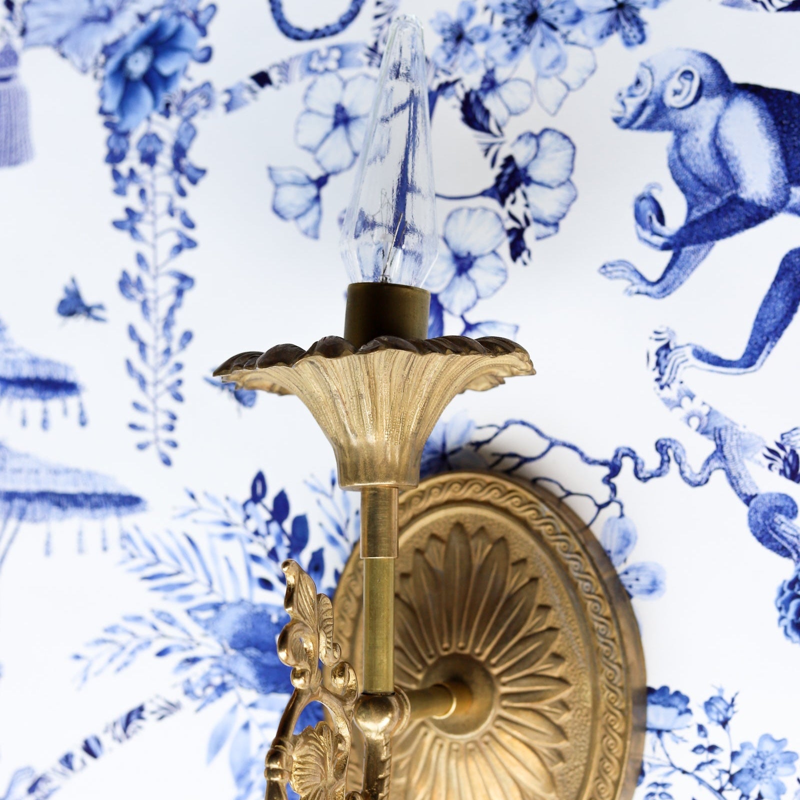 Victorian Inspired Brass Sconce Wall Light - Floral Cup & Leaf Arm Accent