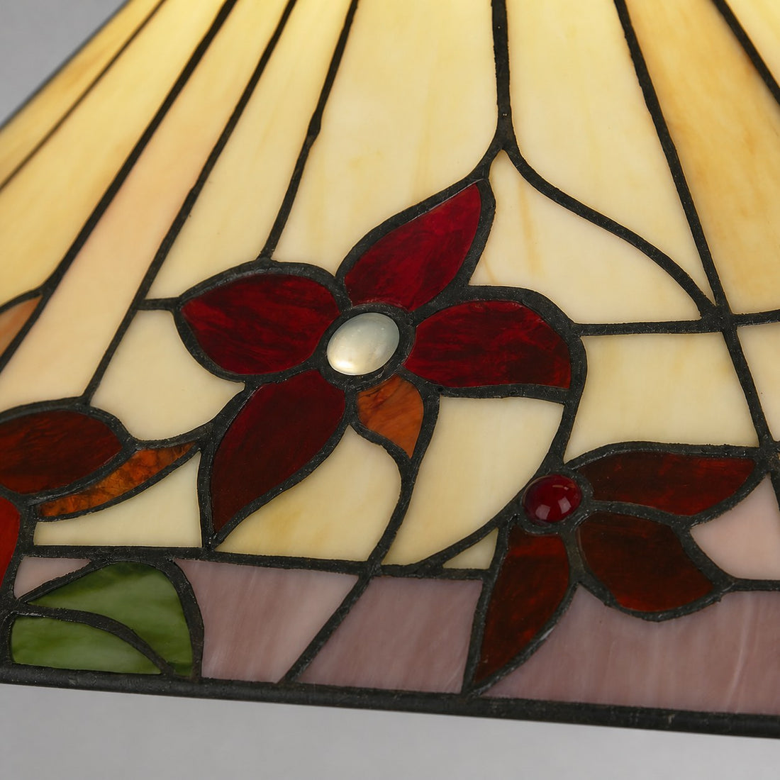 TF Camillo Classic Patterned Pendant Light – Stained Glass Lamp for Bedroom or Hallway