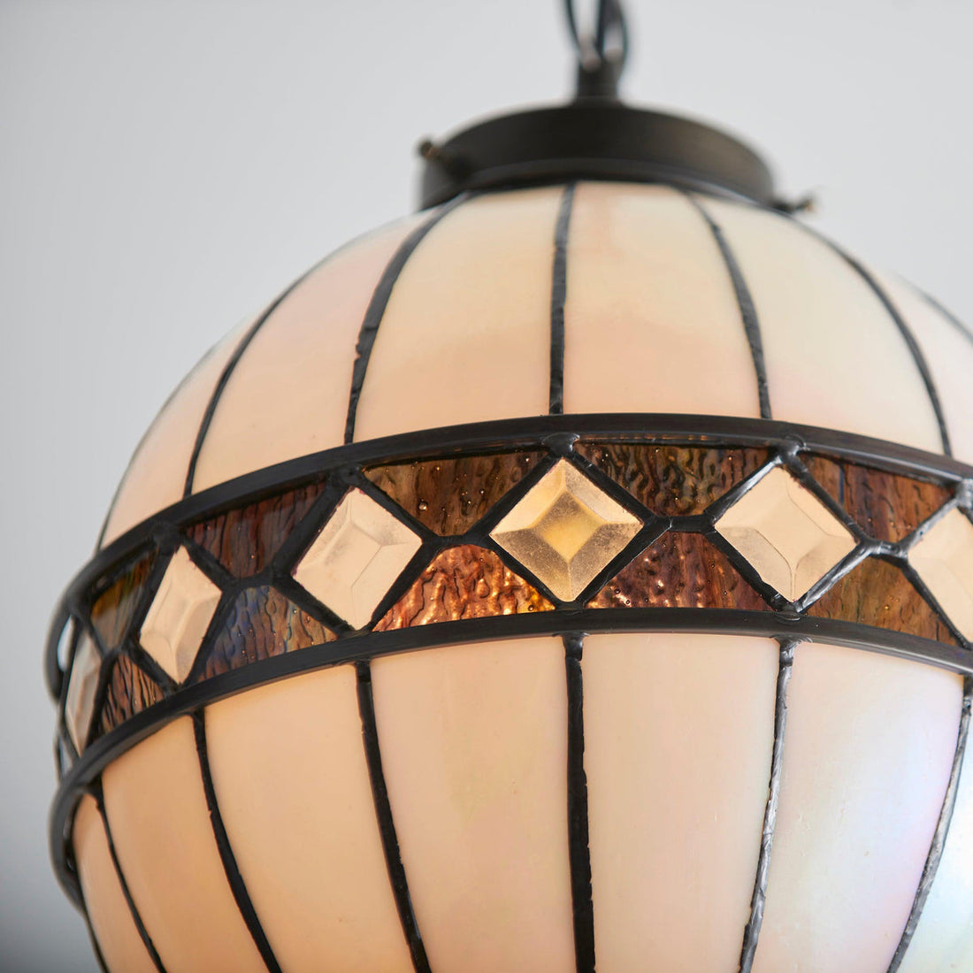 TF Fargo Tiffany Style Globe Pendant – Handcrafted Art Glass Sphere Light for Kitchen Island