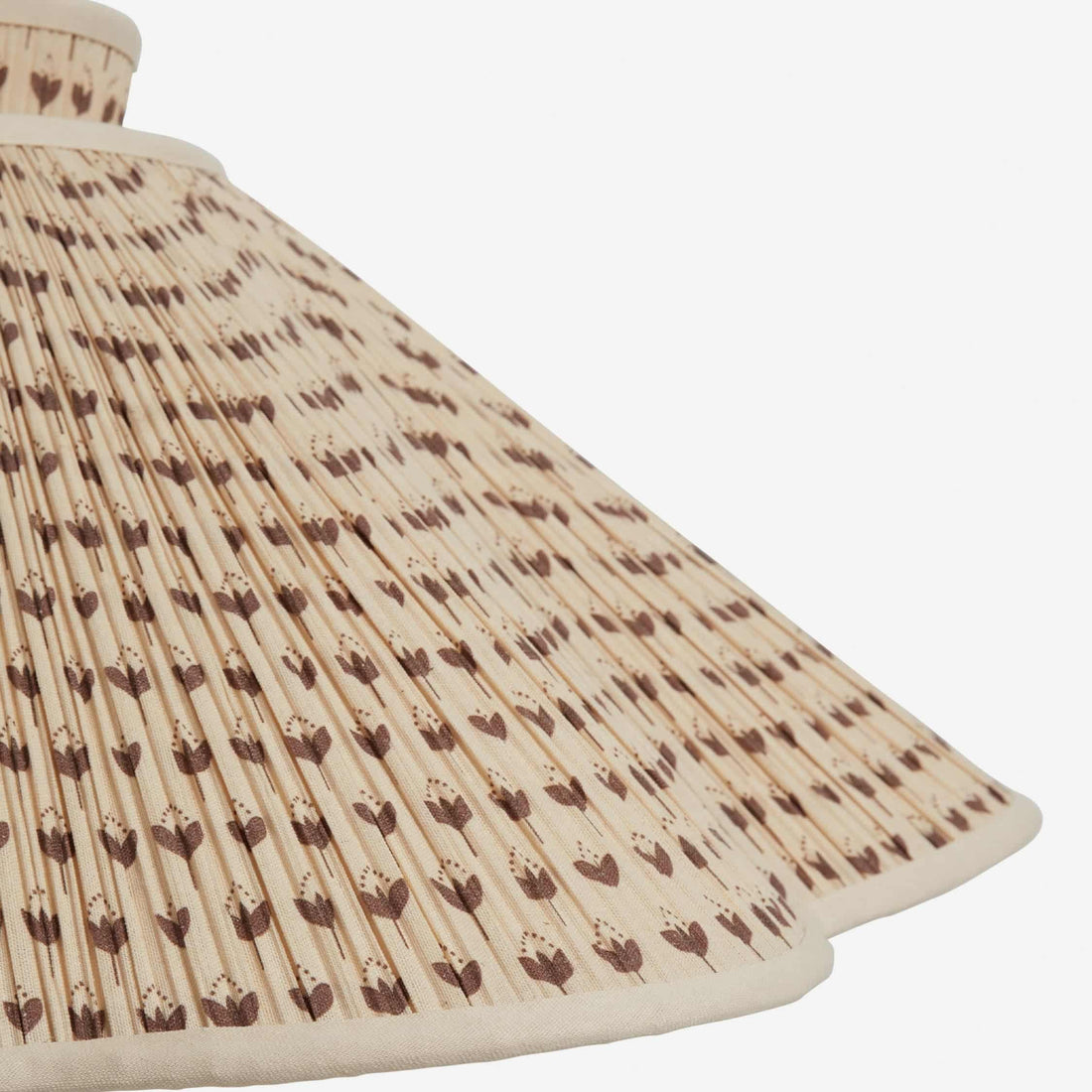 Florevian Modern Linen Pendant Lamp - Art-Inspired Statement Lighting for Dining Space