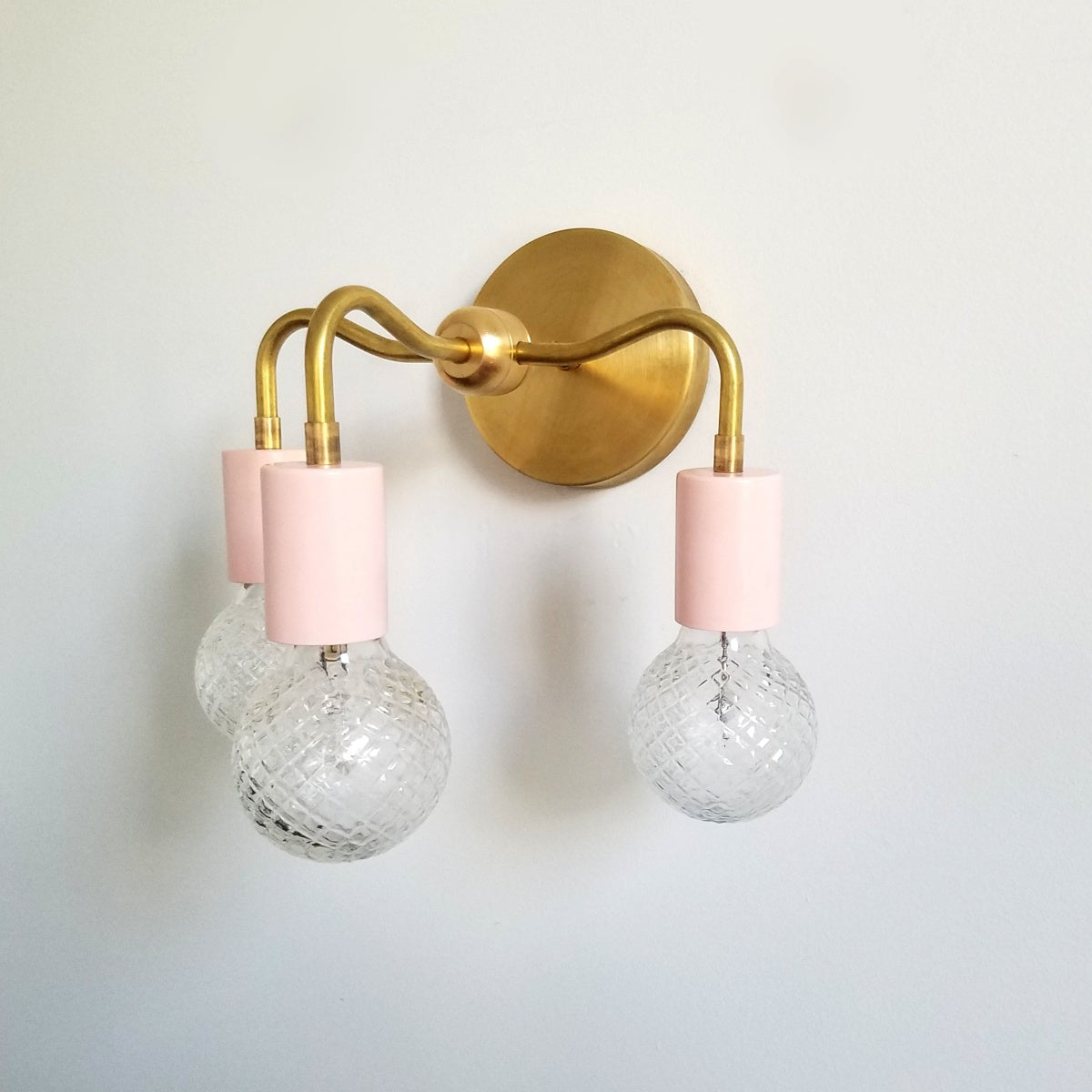 Vintage Style Elegant Three - Arm Metal Wall Sconce