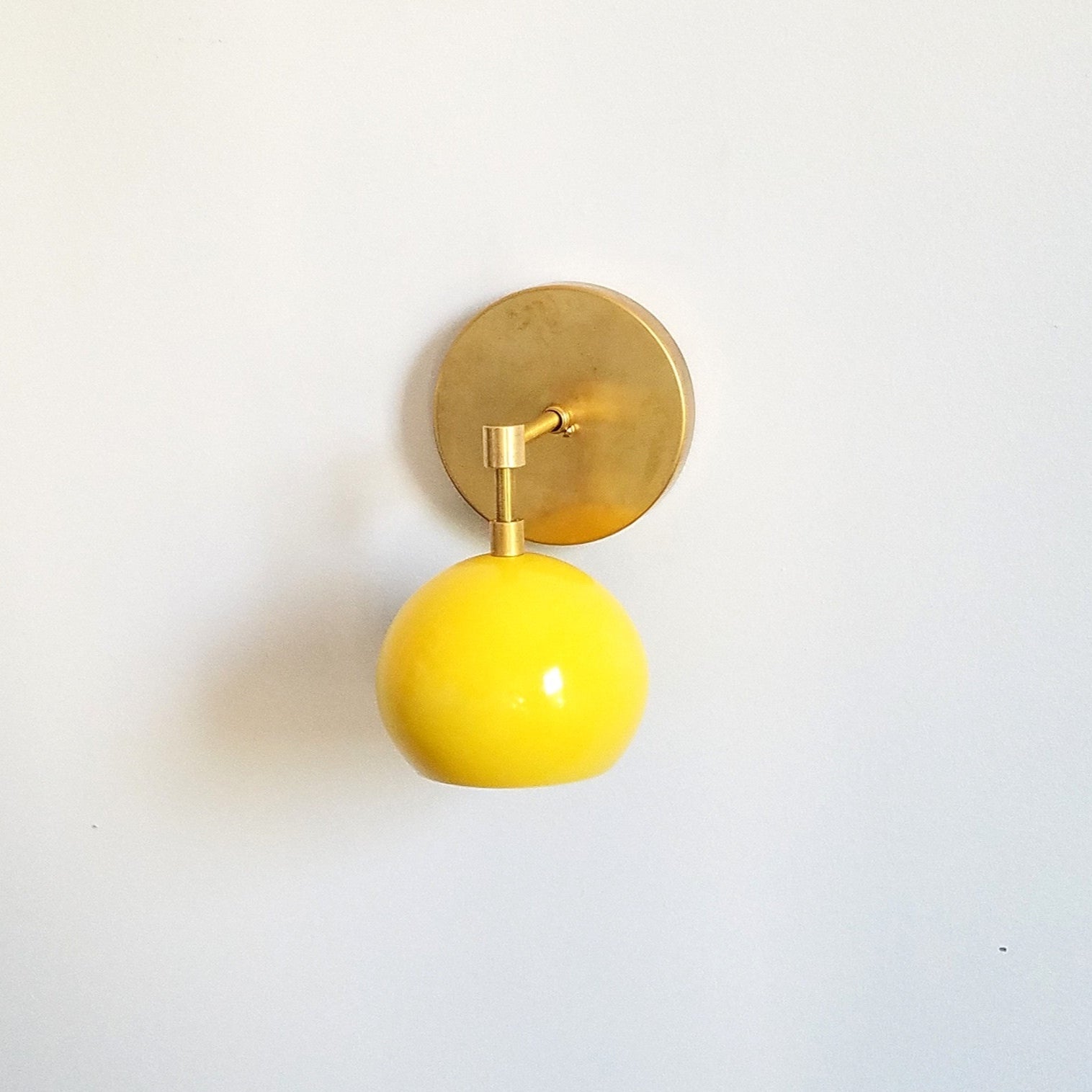 Accent Lighting Globe Wall Sconce in Sunshine Yellow