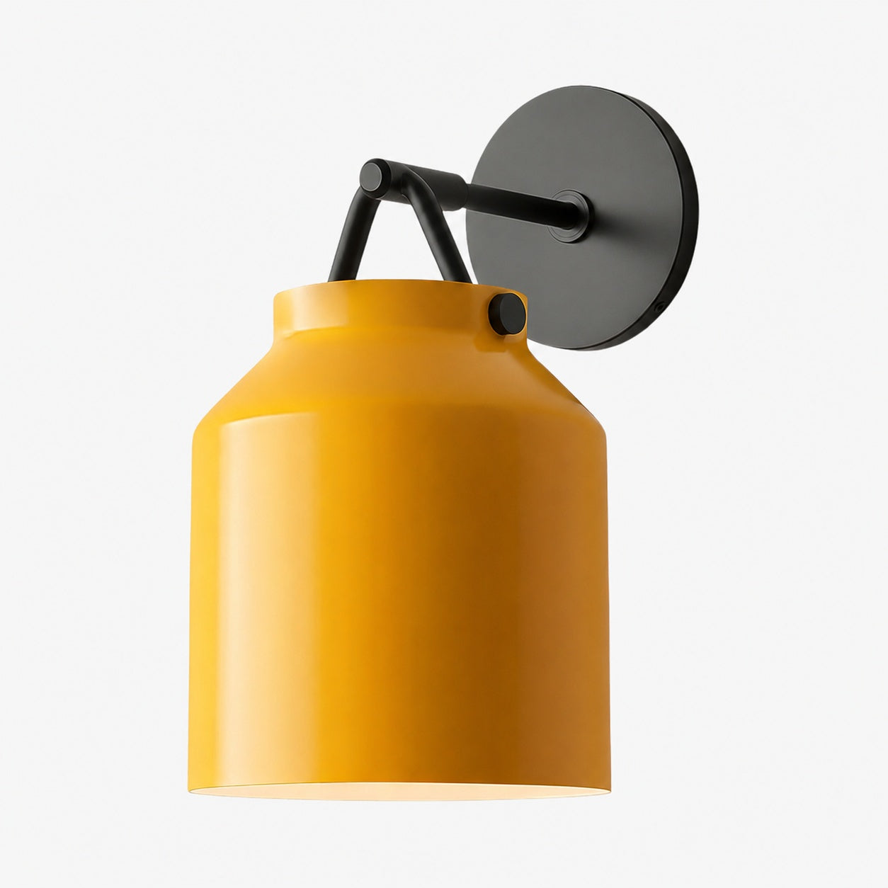 Hanton Modern Minimalist Brass and Glass Sconce – Damp Rated for Bathrooms