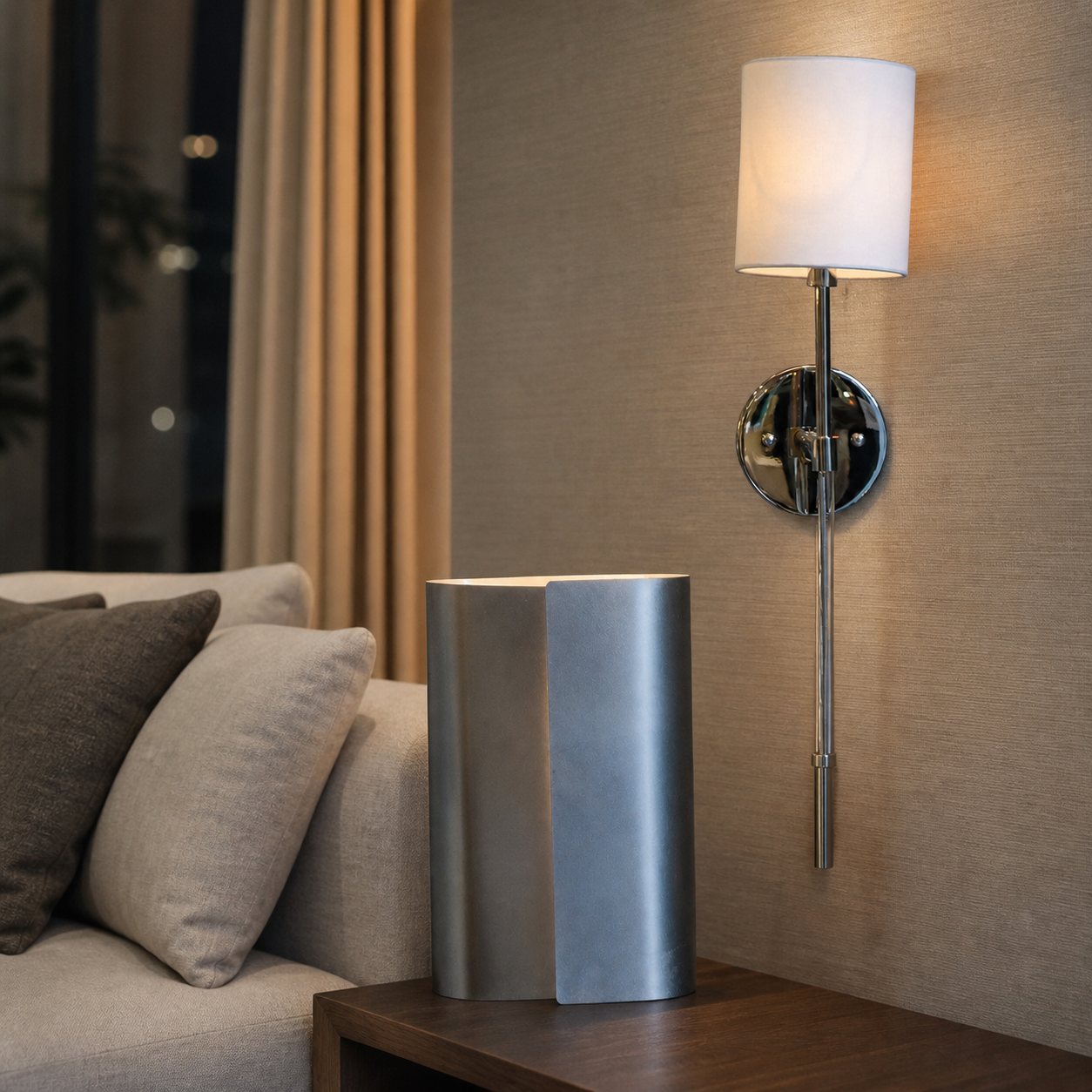 Bristow Wall Lamp
