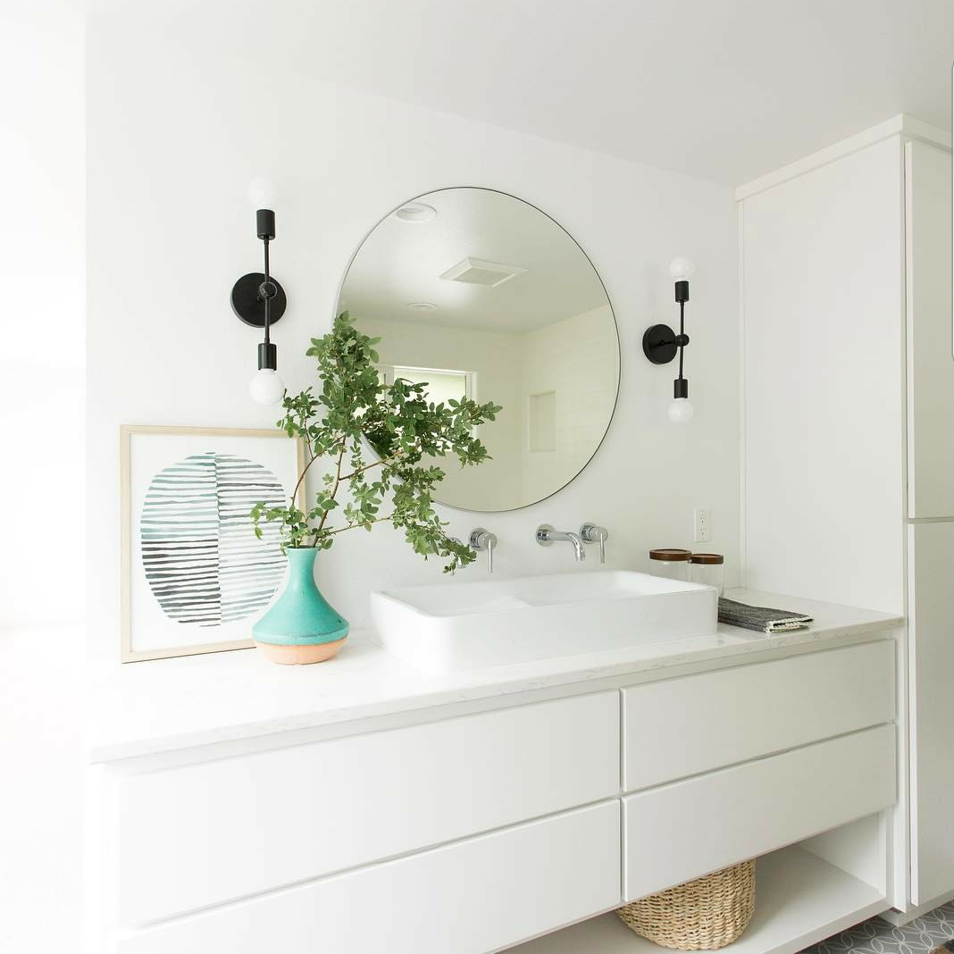 Stylish Bedroom Wall Sconce - Functional Accent Light