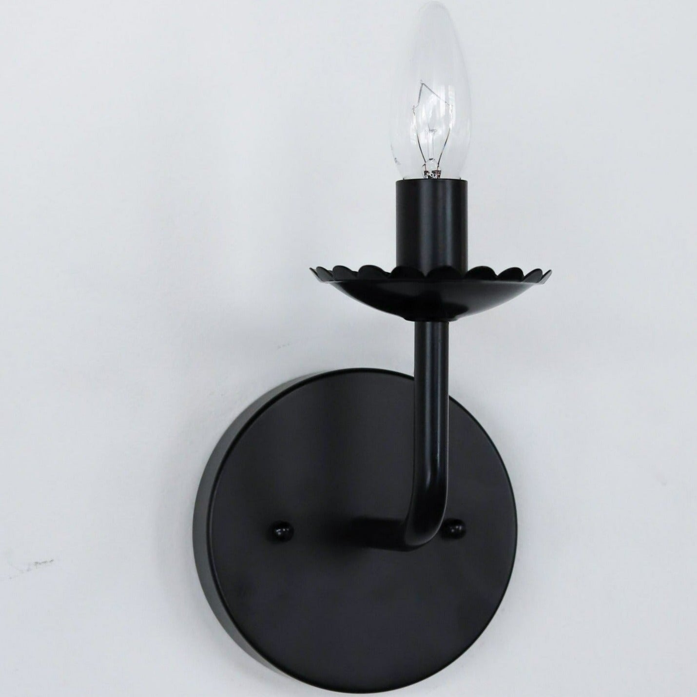 Decorative Wall Sconce Lighting - Retro Minimalist Style for Any Room