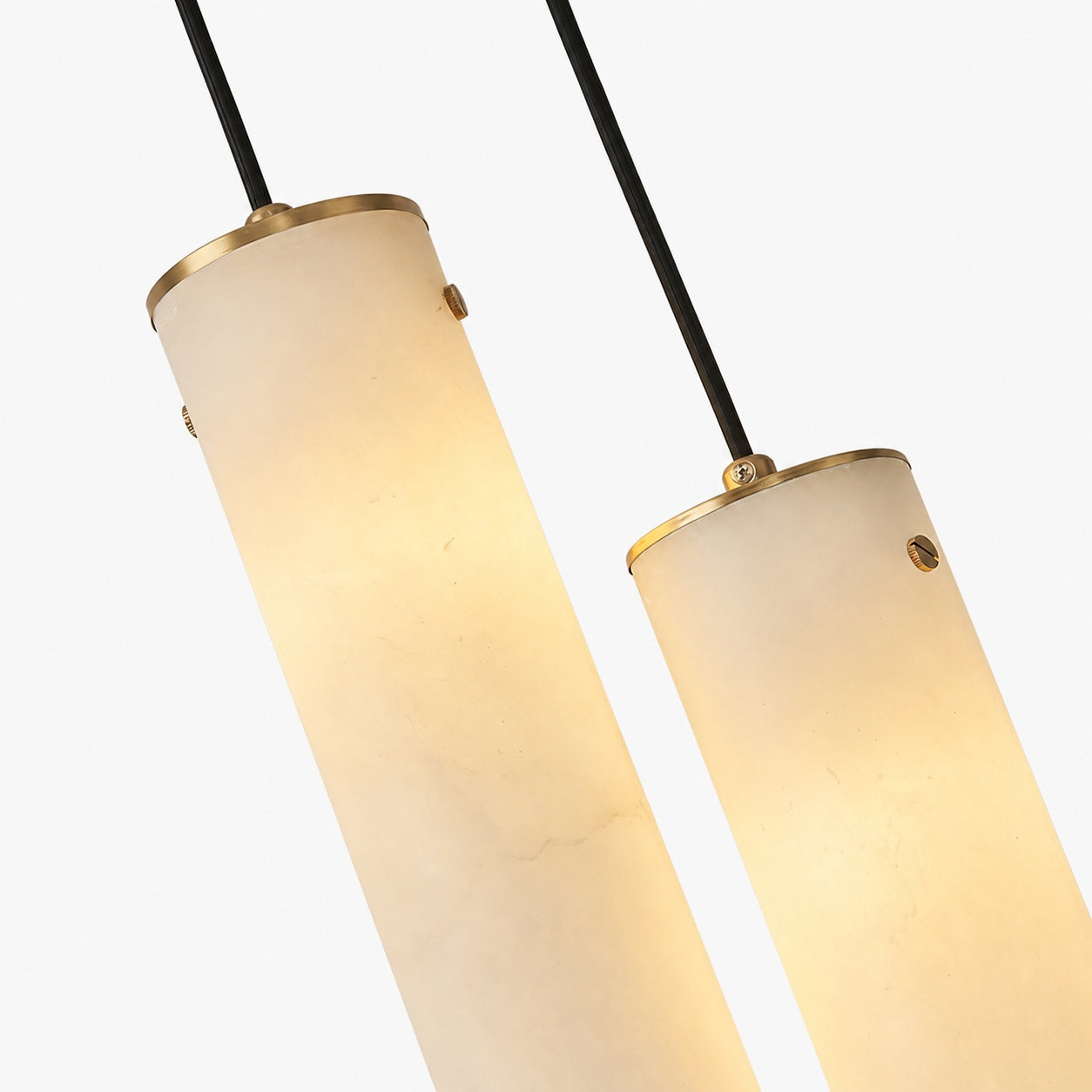 Nula Vertical Alabaster Pendant Light