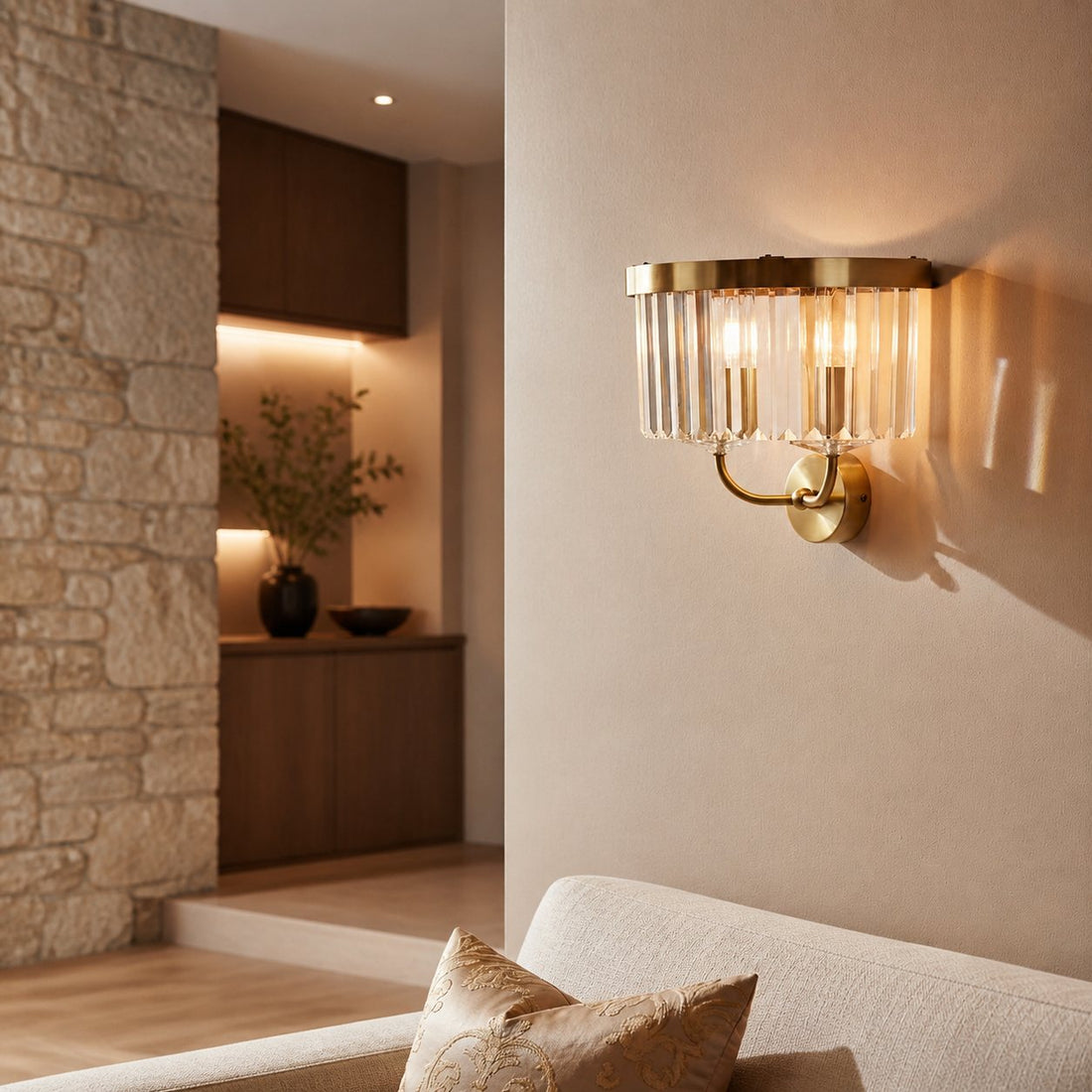 Beveline Faceted Clear Cut Glass Wall Light - Classic Metal Sconce for Hallway and Living Room