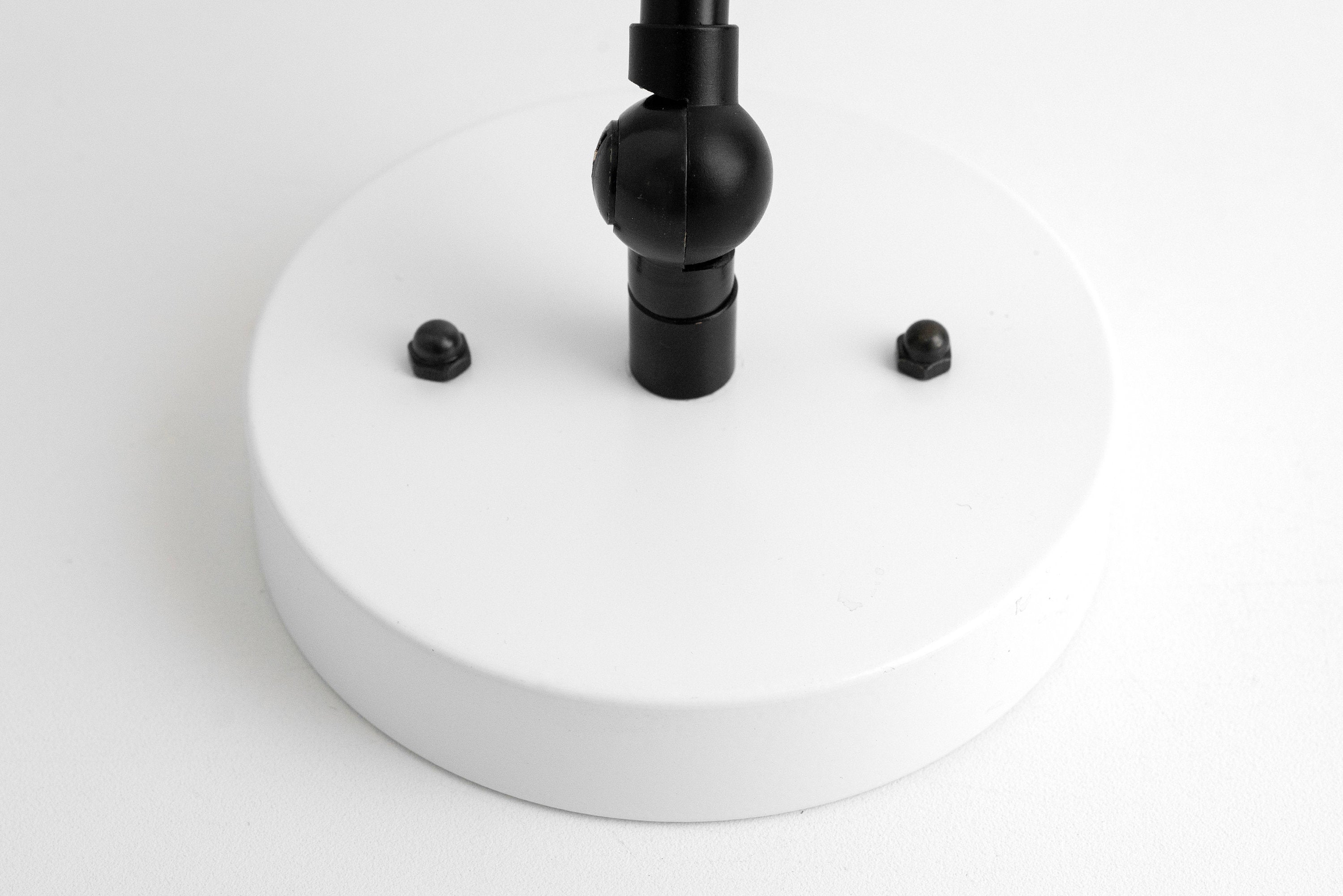 Conique Metal Modern Wall Light Fixture – Wall Sconce for Hallway & Entryway