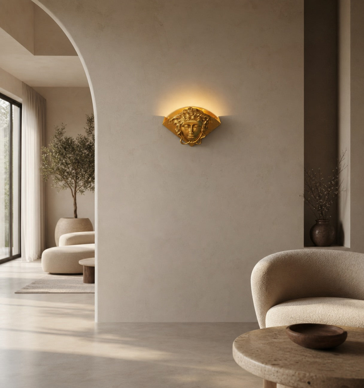 Sphinx Brass Wall Lamp