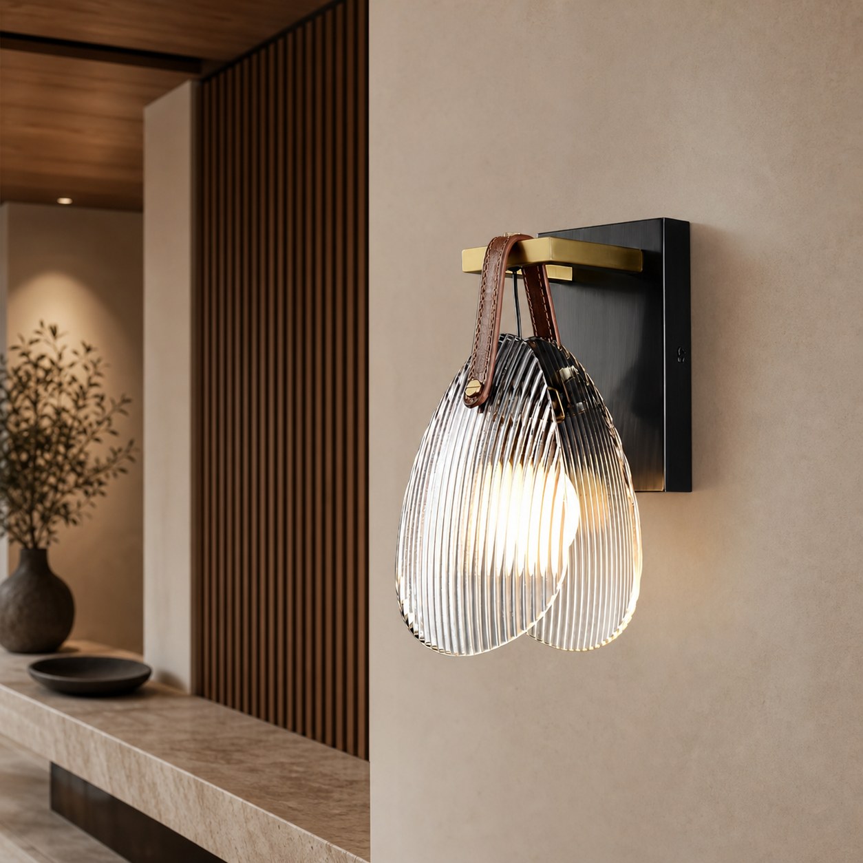Shell Glass Wall Lamp