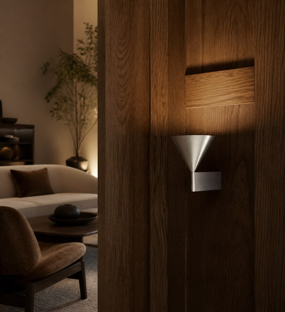 Apollo Aluminum Wall Lamp