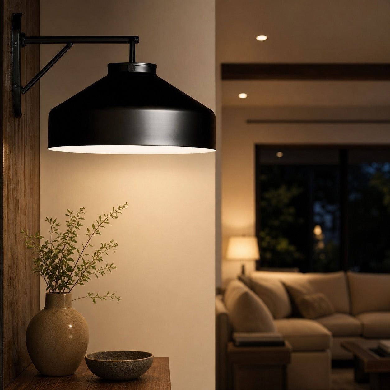 Hanton Minimalist Outdoor Wall Light - Matte Metal Industrial Sconce for Modern Spaces
