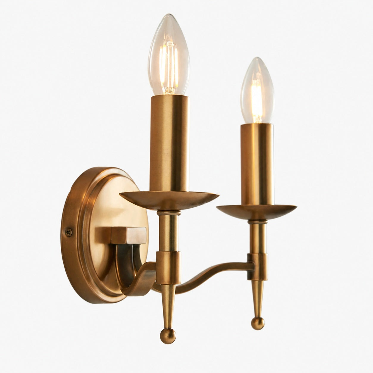 Tela Classic Wall Sconce Metal Wall Light - Elegant Wall Sconce Ideal for Hallway or Living Room