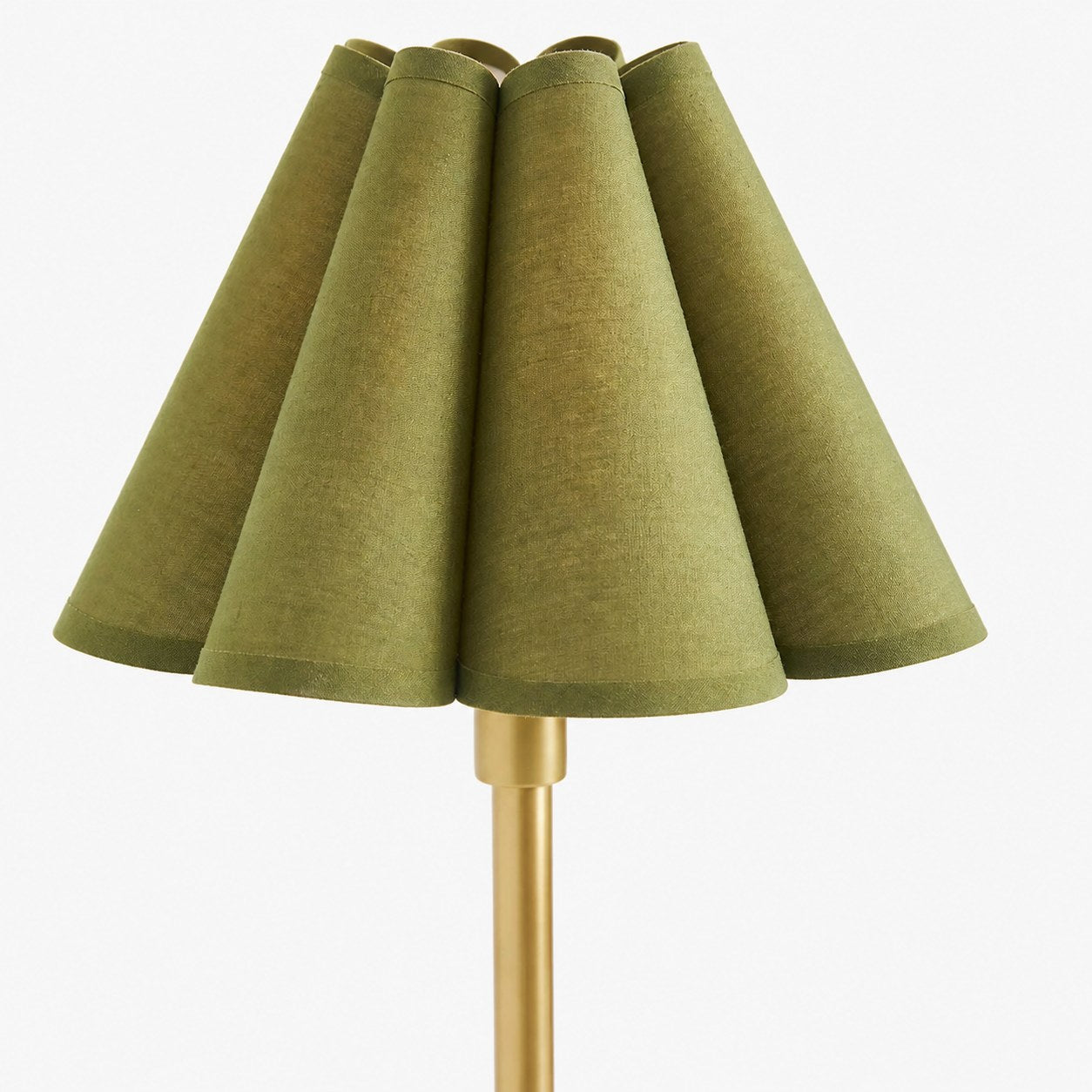 Duova Minimalist 2‑Light Floor Lamp - Modern Pleated Fabric Metal Light for Bedroom or Living Room
