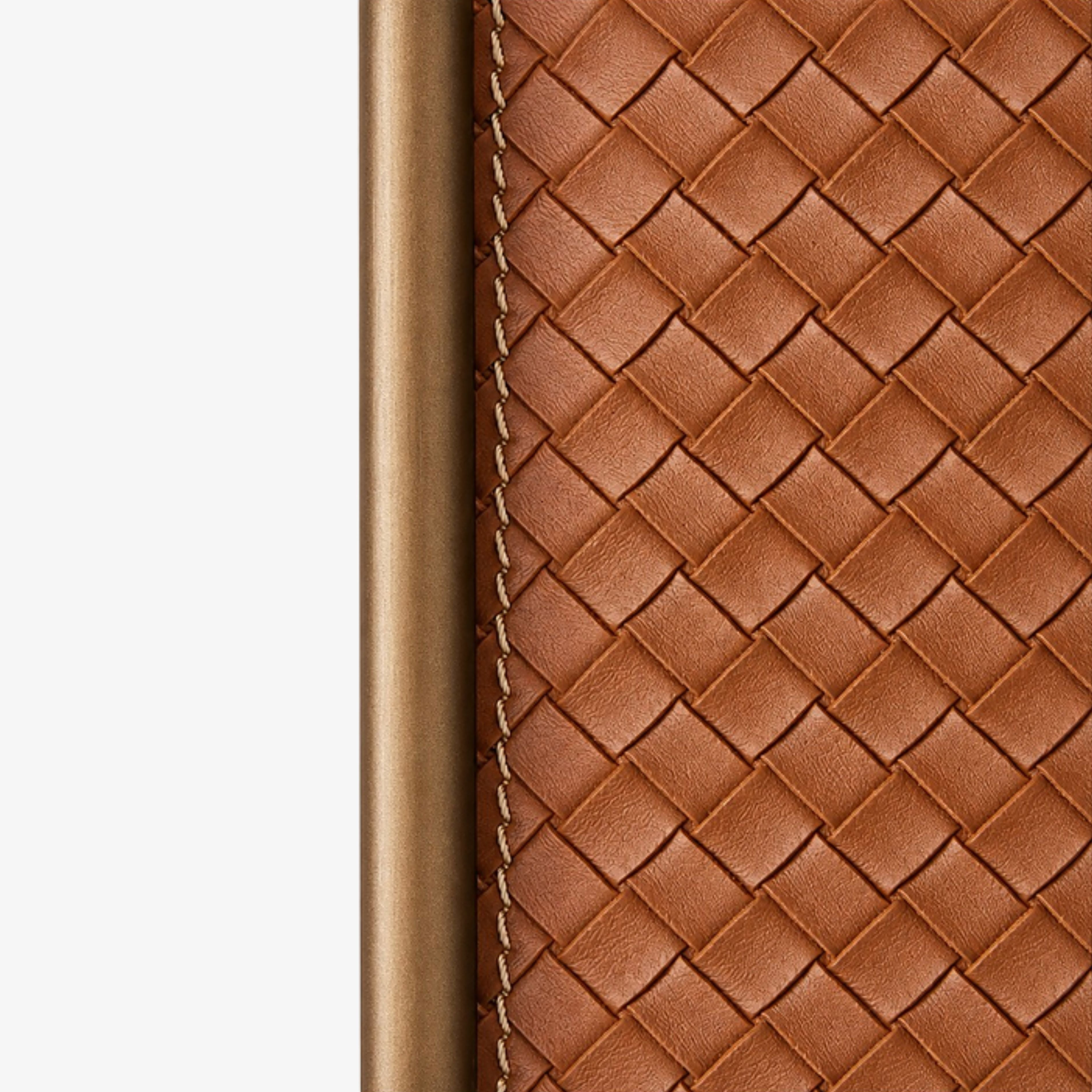 detail-weave-edge