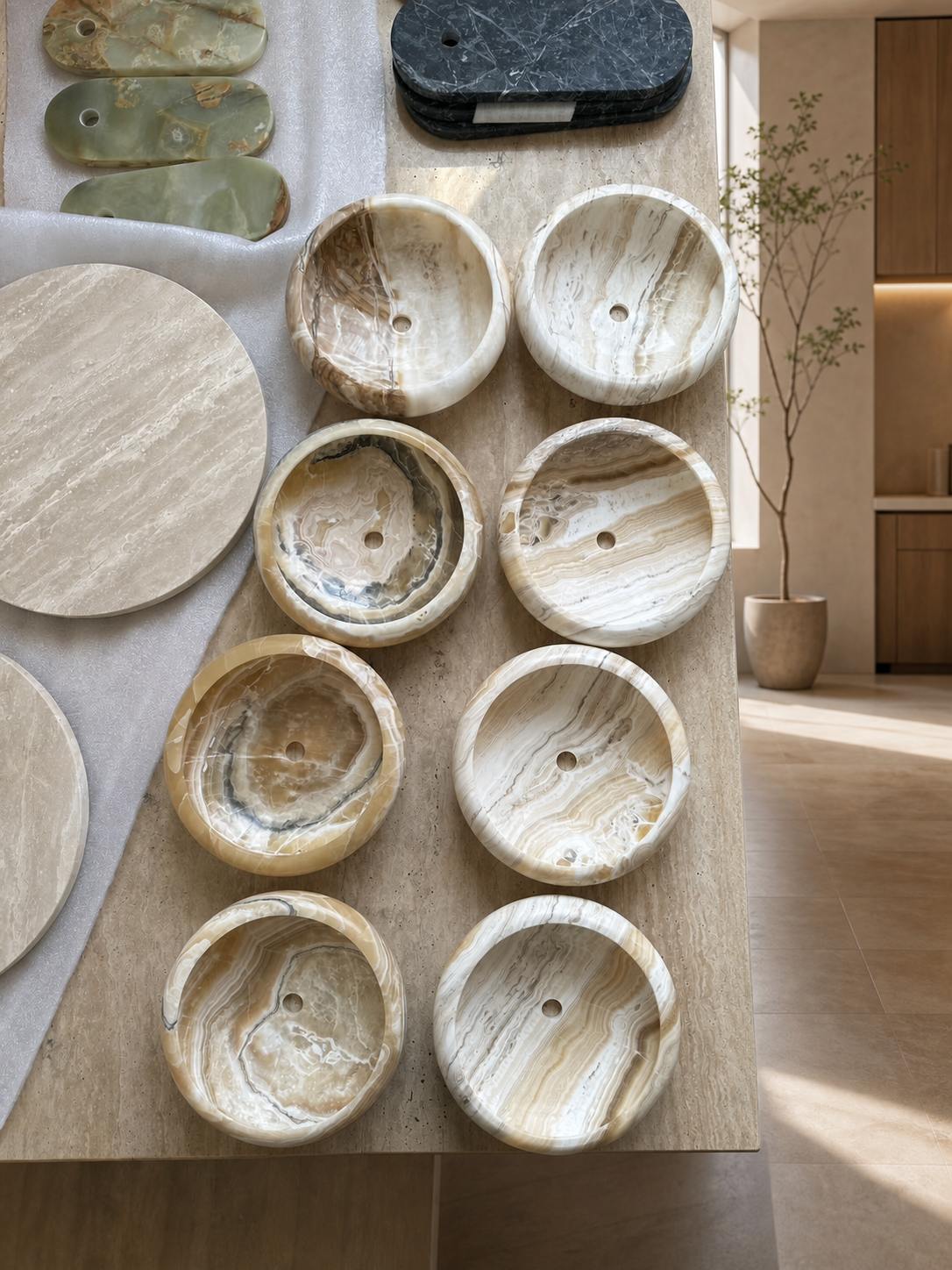 Piedra Marble Wall Lamp