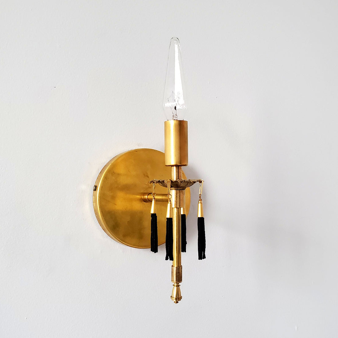Romantic Victorian Brass Wall Sconce - Accent Light With Tassels