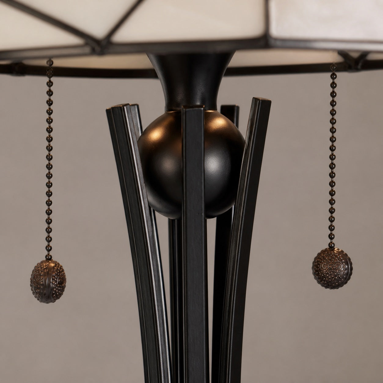 TF Astoria Art Deco Stained Glass Floor Lamp – Geometric Design Standing Light for Living Room
