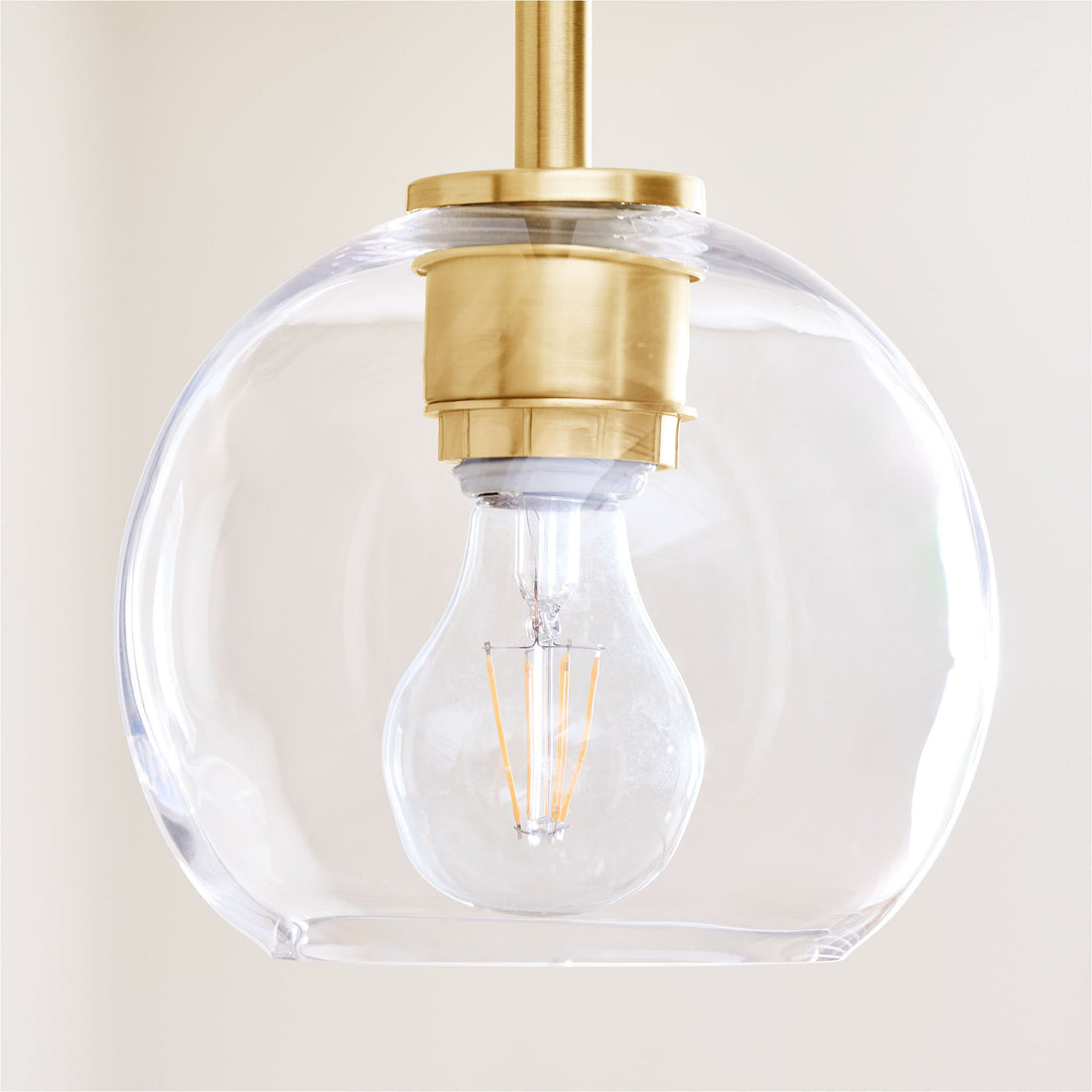 Selvion Sculptural Globe Pendant Light - Modern Glass Pendant Lamp - Sleek Design
