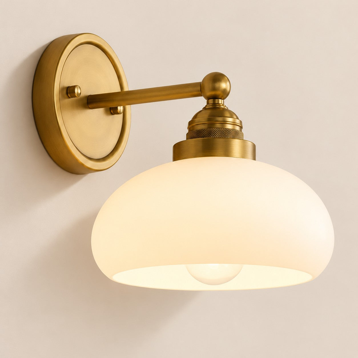 Opelina brass 1-head milk glass wall sconce