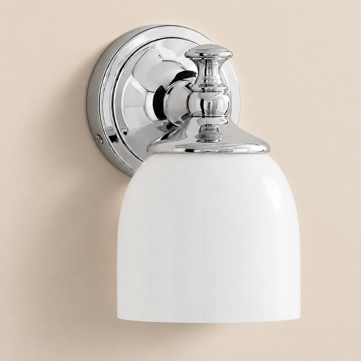 Opelina milk glass wall sconce, 1-head Chrome