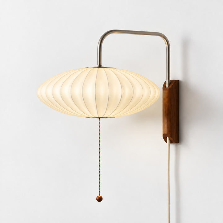 Oriya silk ribbed wall sconce, H 22cm