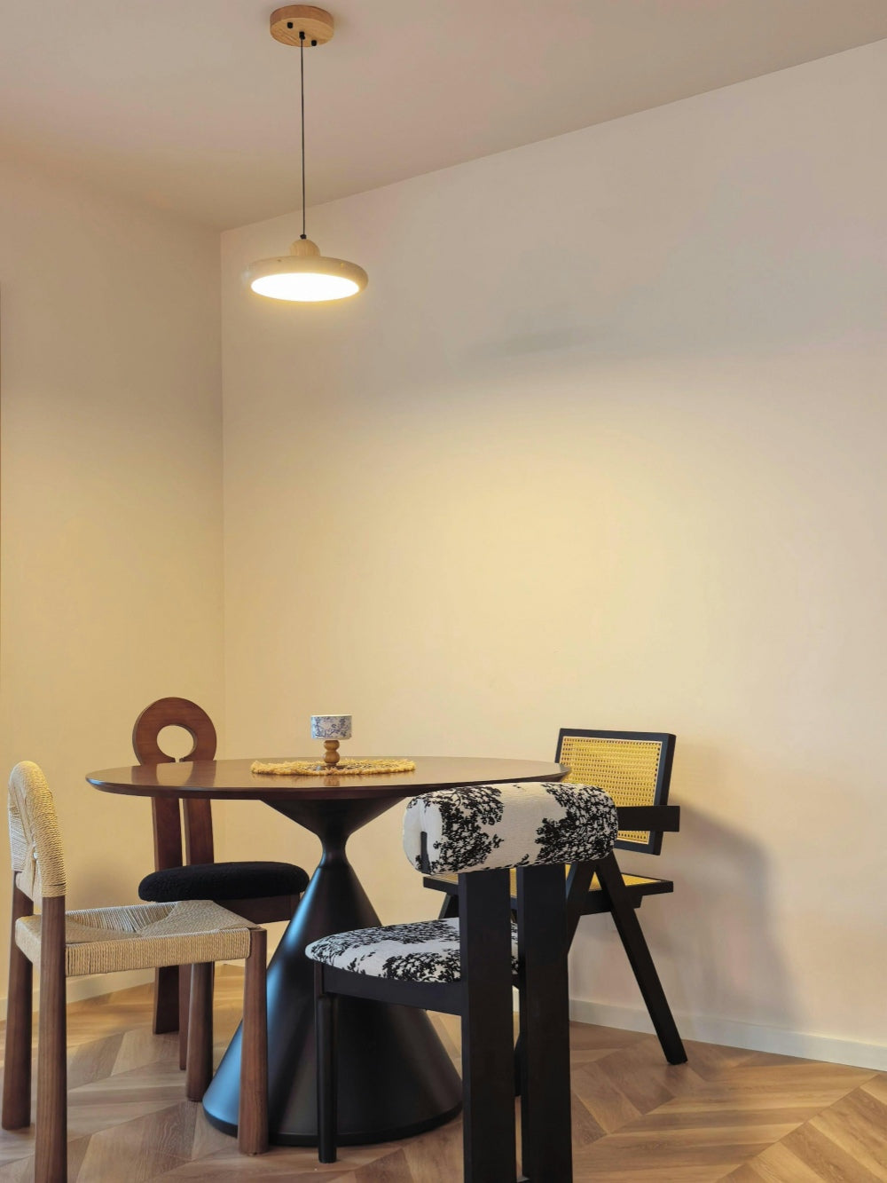 Modern Minimalist Travertine Frisbee Pendant Lamp