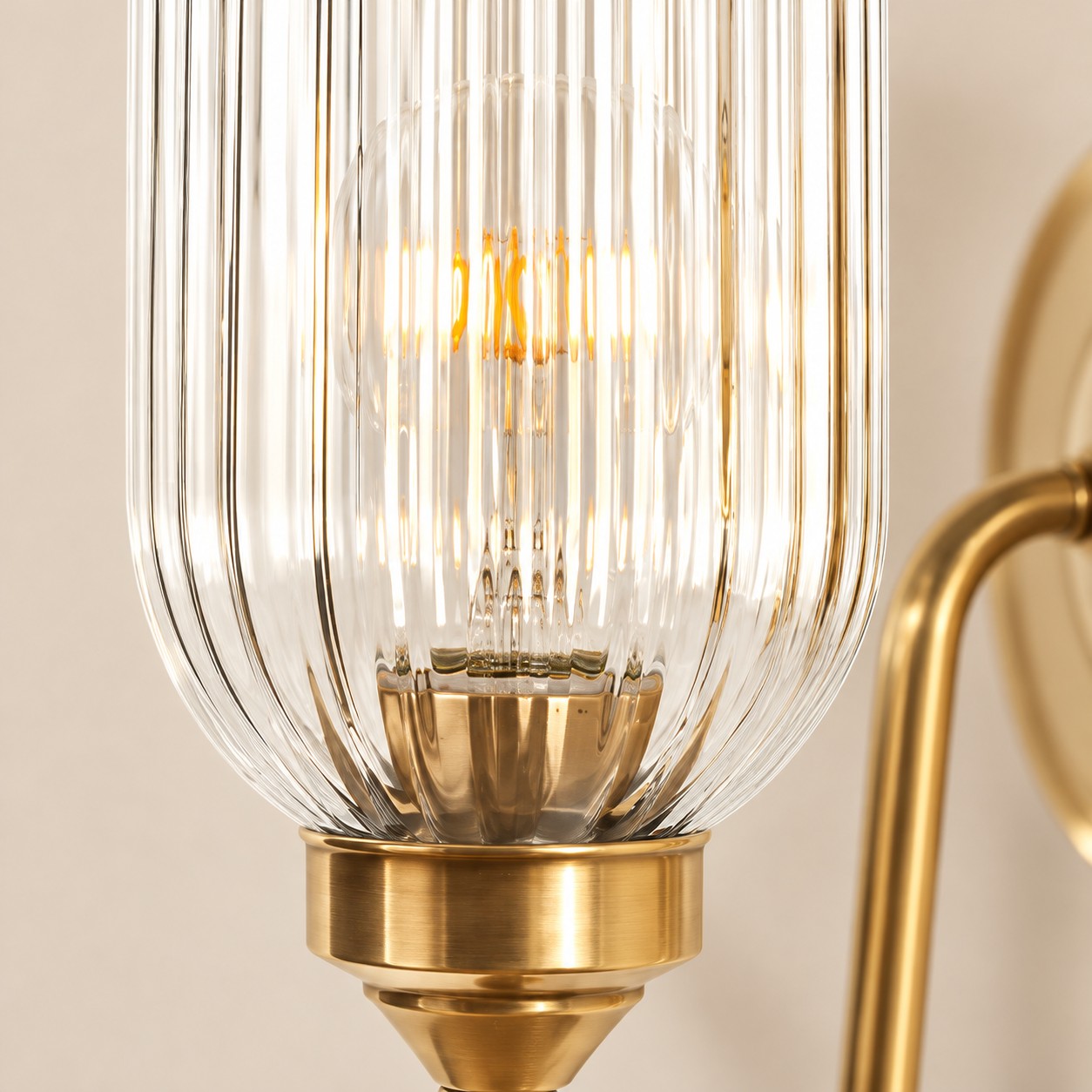 Vitrona ribbed cylinder glass shade close-up